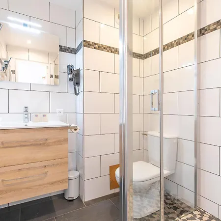 Les Bains